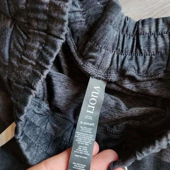 (XS) Vuori Joggers - Picture 3 of 4
